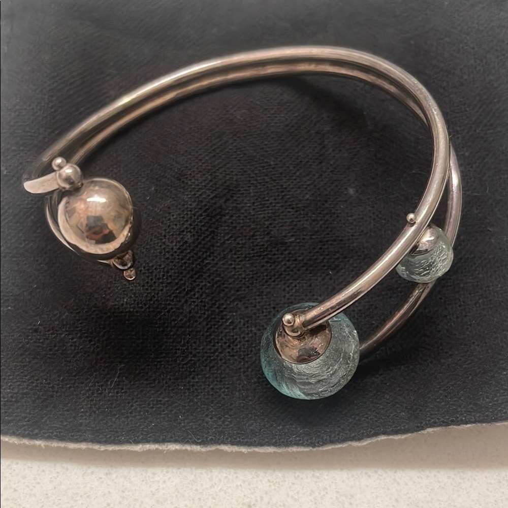 Elegant Silver and Blue Women's Bracelet
